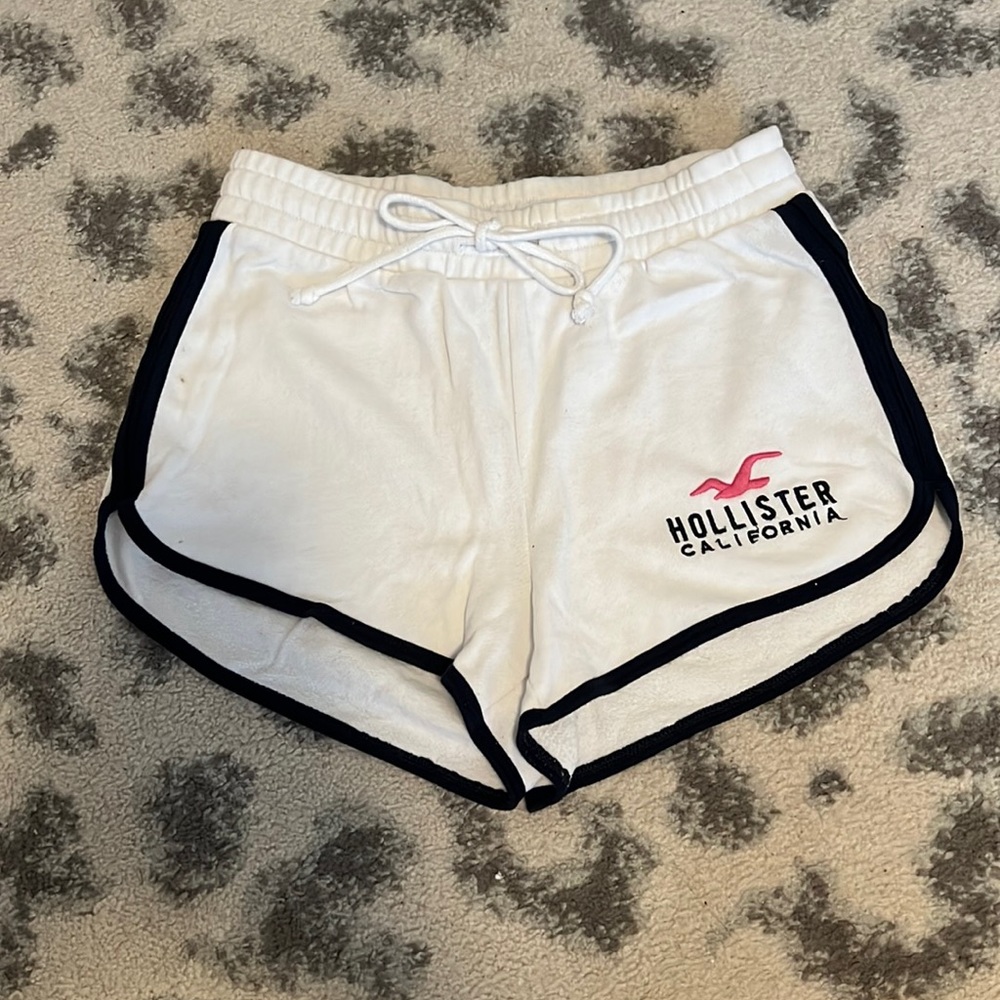 White Cotton Hollister Shorts